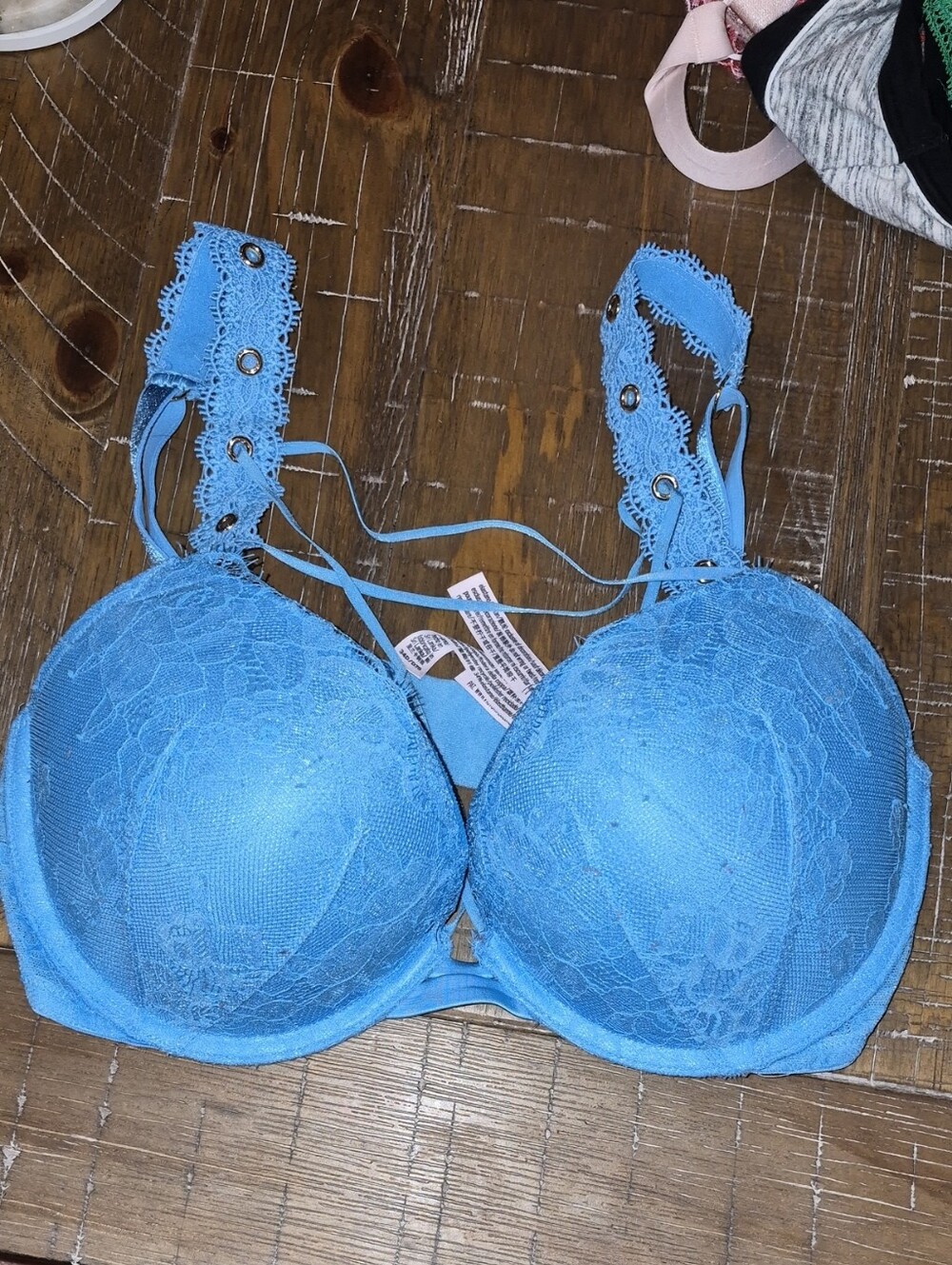 Victoria's Secret Lace Very Sexy Push-Up Bra - Bright Blue